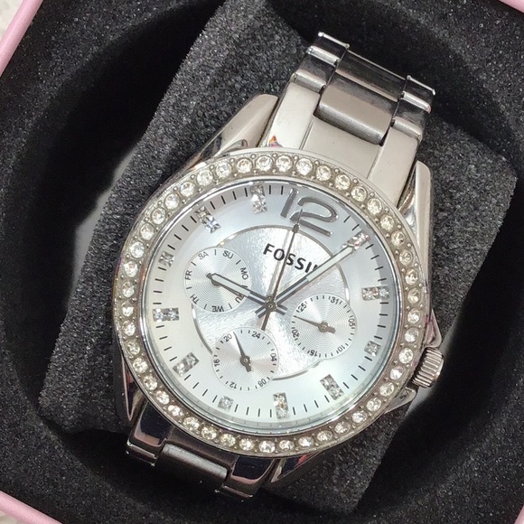 Fossil Riley multifunction silver bracelet watch - Picture 2 of 9